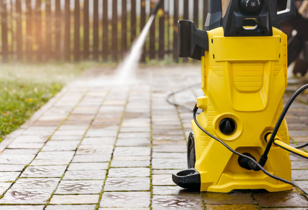Best Patio and Deck Pressure Washing  in Venice Gardens, FL